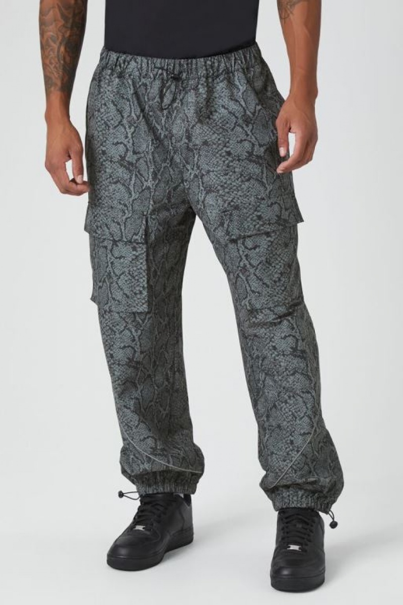 Pantalon Forever 21 Snake Print Cargo Joggers Hombre Grises Multicolor | ACa6Ktr7zI5